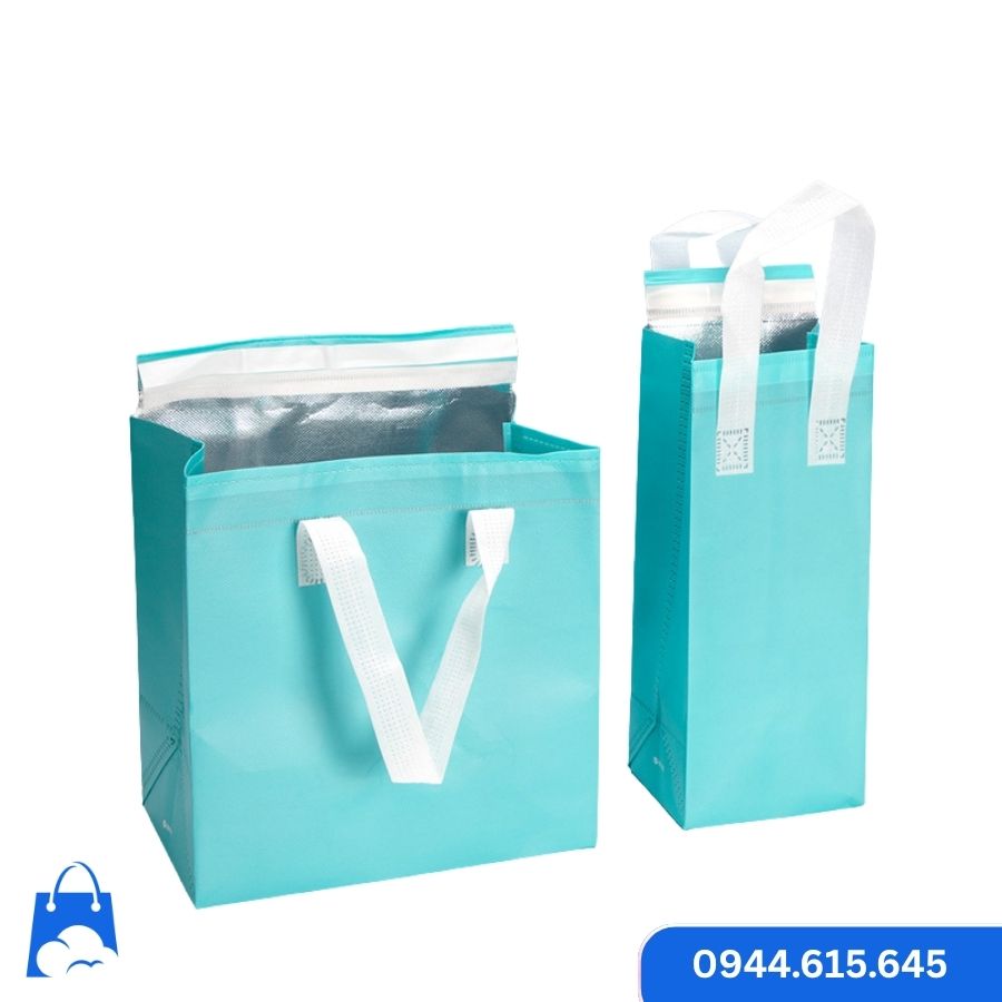 Túi giữ nhiệt trà sữa màu xanh với lớp lót nhôm bên trong, quai xách chắc chắn, thiết kế giữ nhiệt hiệu quả