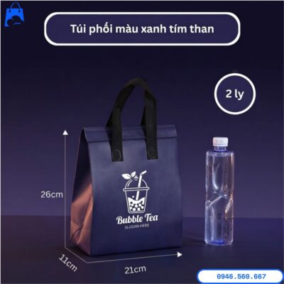 In túi giữ nhiệt tại TP.HCM màu xanh tím than size 2 ly, phù hợp cho quán trà sữa và shop đồ uống mang đi.